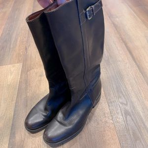 Leather riding tall boots